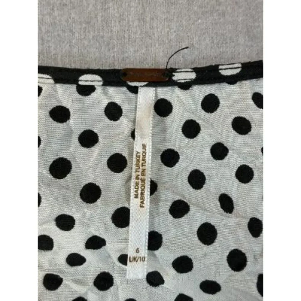 Free People Polka Dot Puff Sleeve Crop Top Blouse Black White Size 6